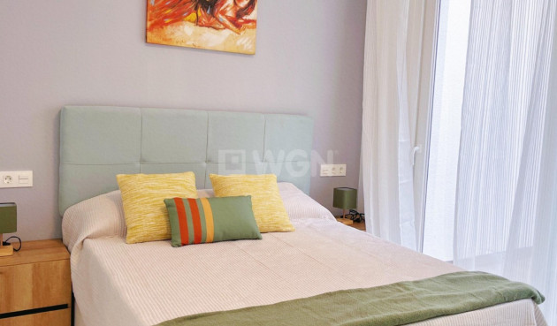 Odsprzedaż - Mieszkanie w bloku - Torrevieja - Costa Blanca