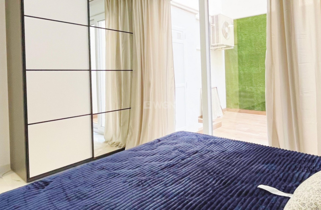 Resale - Apartment / flat - Torrevieja - Costa Blanca