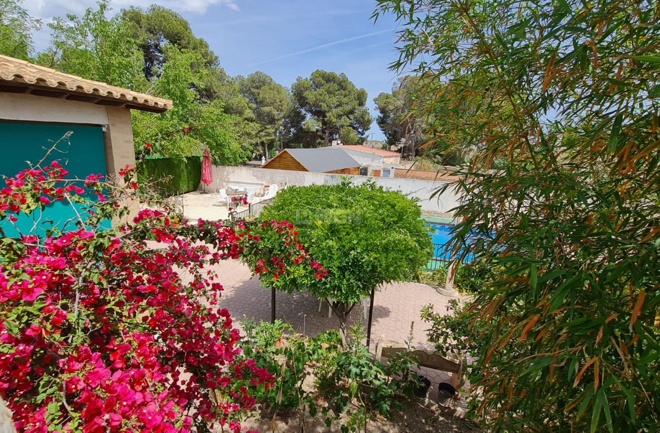 Odsprzedaż - Villa - Monóvar/Monóver - Inland