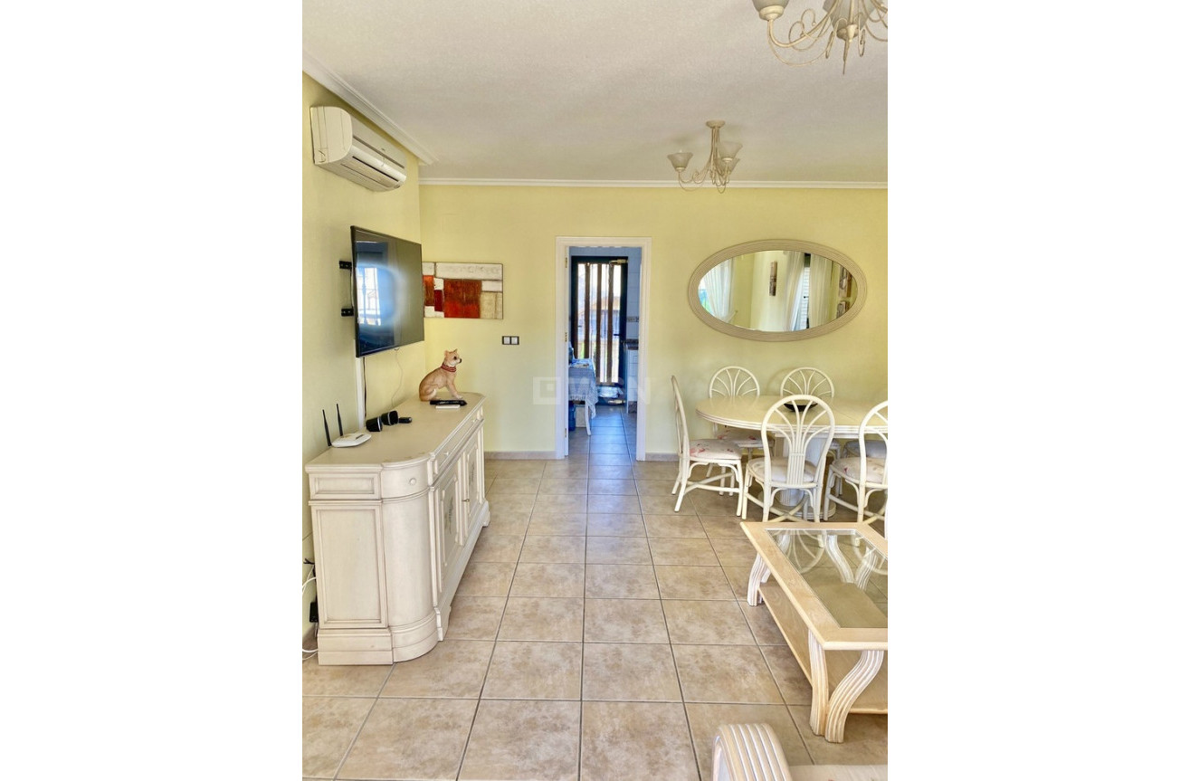 Wiederverkauf - Villa - Villamartin