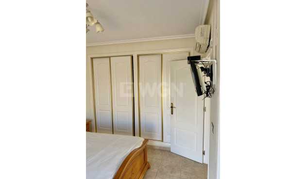 Wiederverkauf - Villa - Villamartin