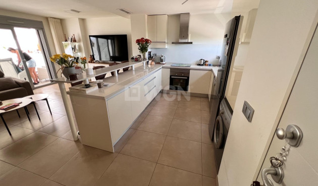 Odsprzedaż - Mieszkanie w bloku - Vistabella Golf Entre Naranjos - Inland