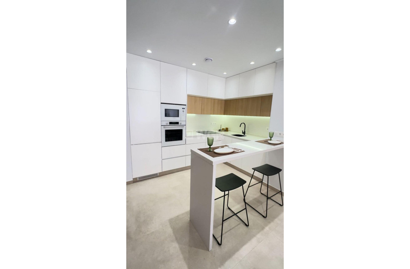 Resale - Apartment / flat - Guardamar del Segura - El Raso