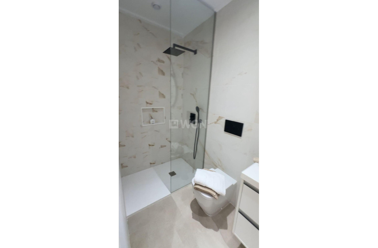 Resale - Apartment / flat - Guardamar del Segura - El Raso