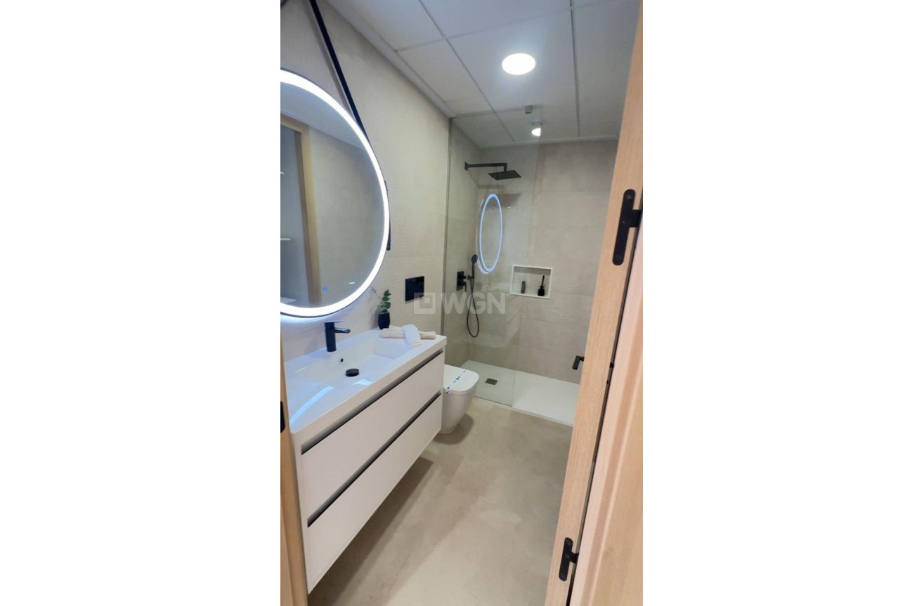 Resale - Apartment / flat - Guardamar del Segura - El Raso