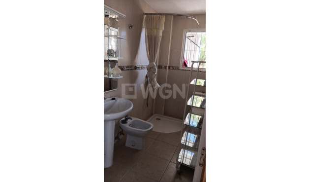 Resale - Villa - Cautivador - Inland