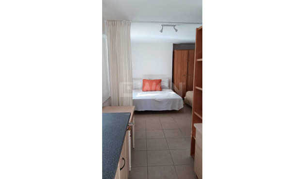 Resale - Villa - Cautivador - Inland