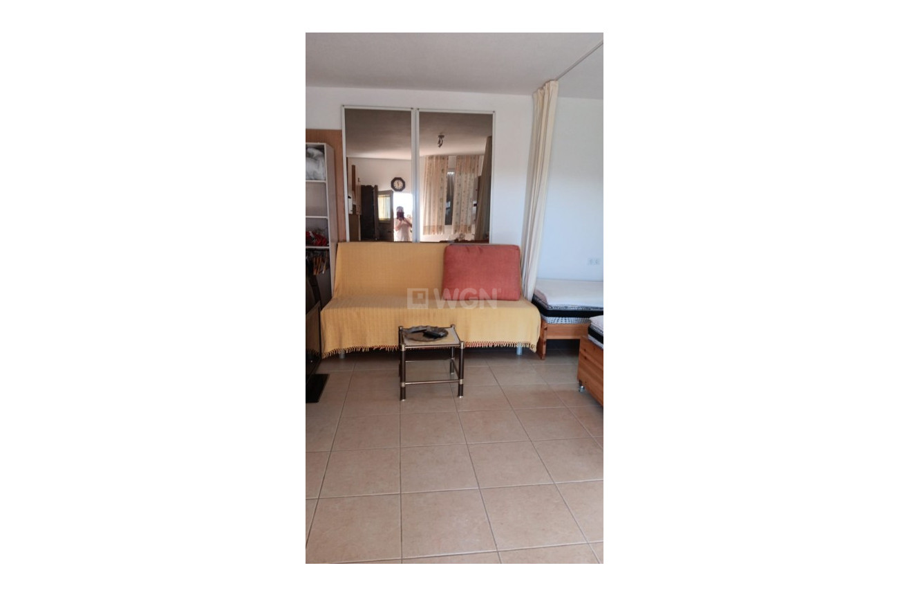 Resale - Villa - Cautivador - Inland