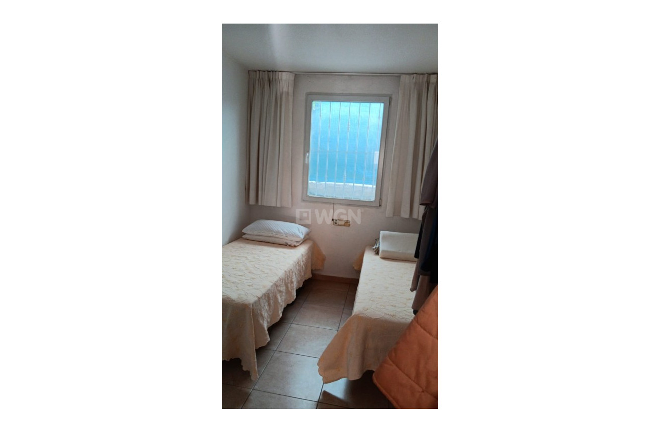 Resale - Villa - Cautivador - Inland