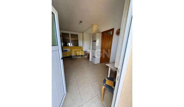 Resale - Villa - Cautivador - Inland