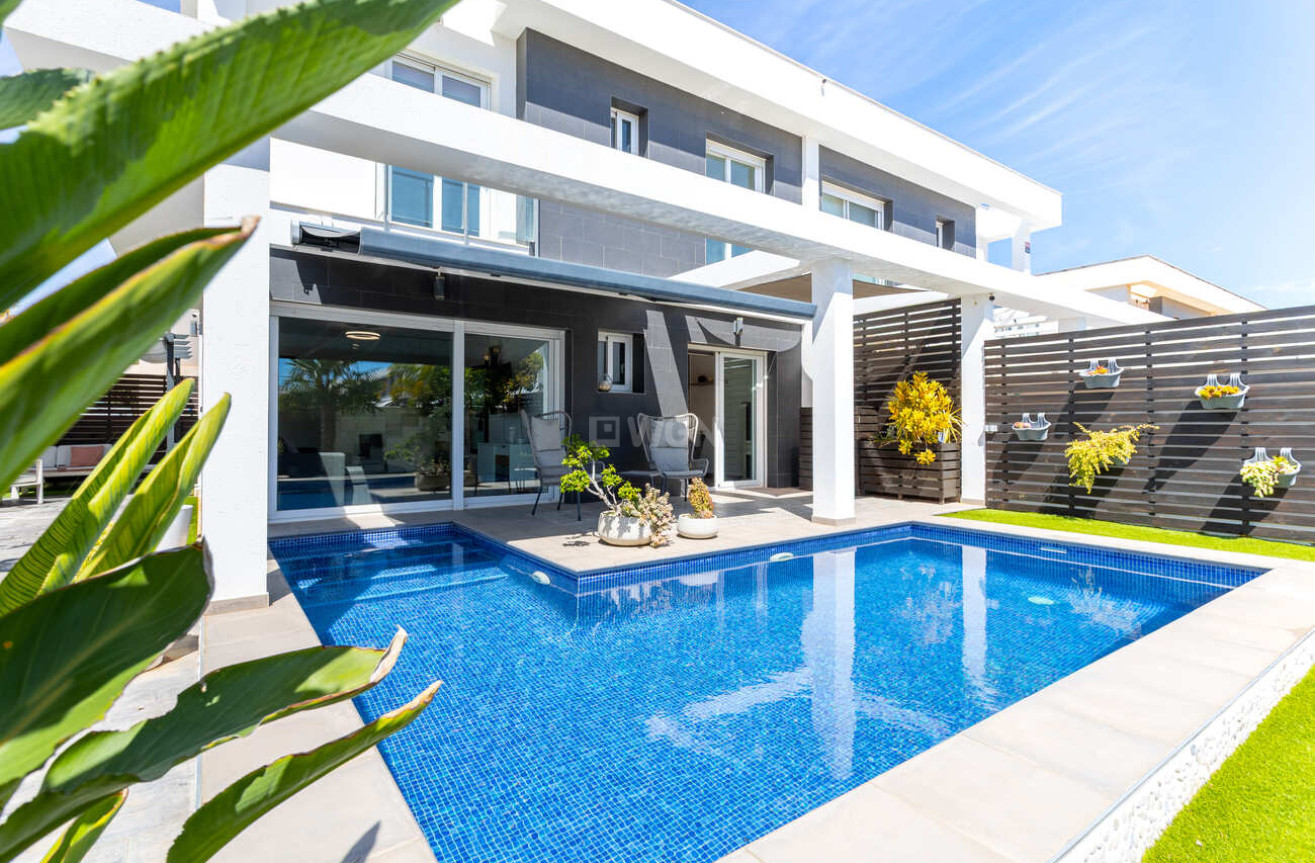 Odsprzedaż - Villa - Santa Pola - Gran Alacant