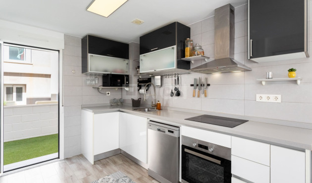 Odsprzedaż - Villa - Santa Pola - Gran Alacant