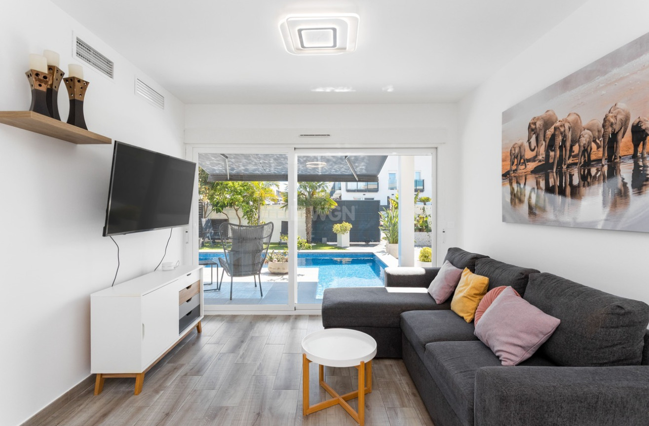 Odsprzedaż - Villa - Santa Pola - Gran Alacant