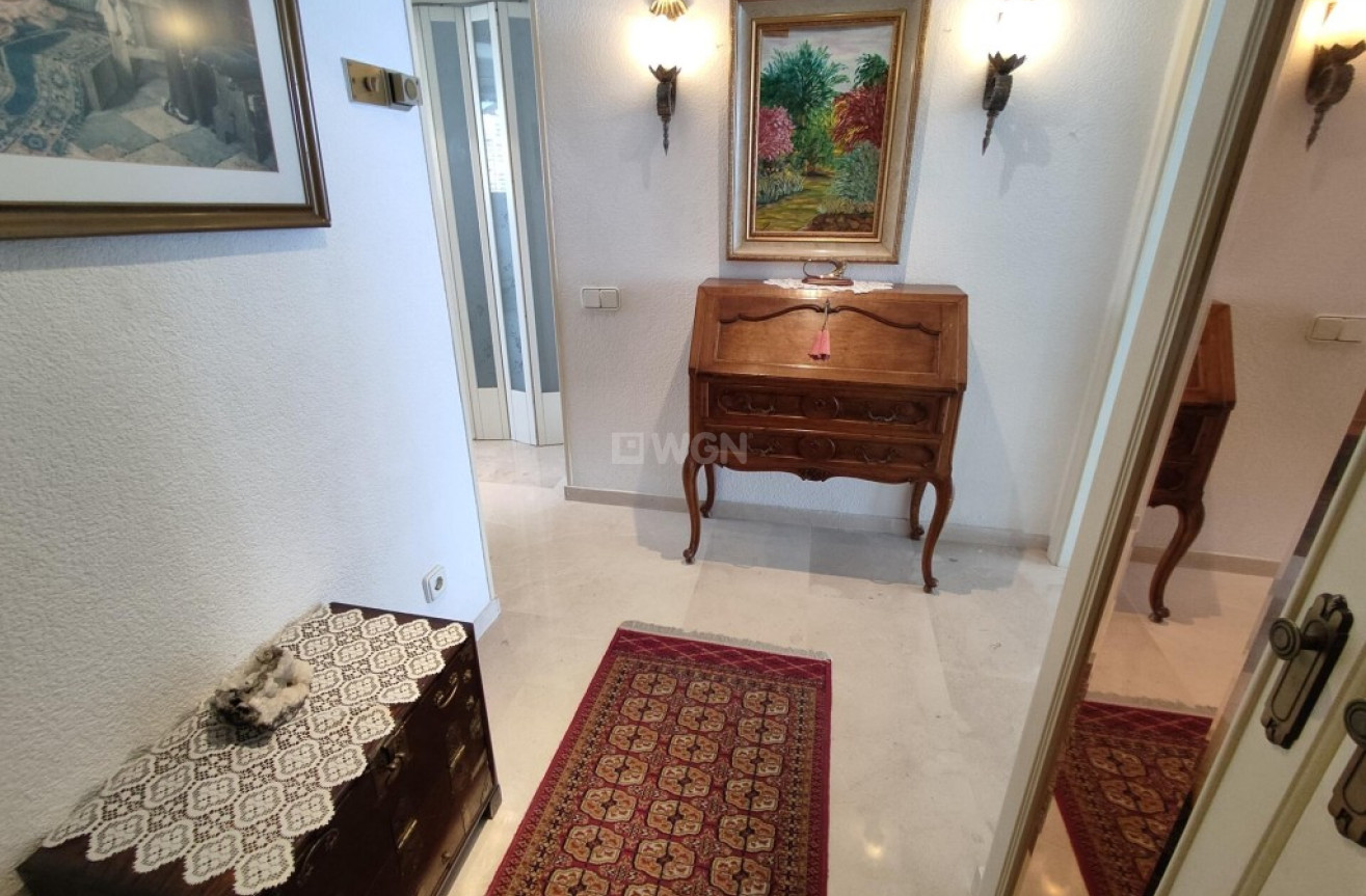 Resale - Apartment / flat - Benidorm - Costa Blanca