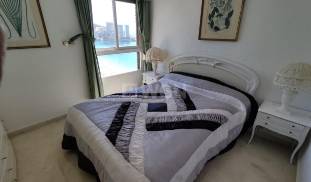 Resale - Apartment / flat - Benidorm - Costa Blanca