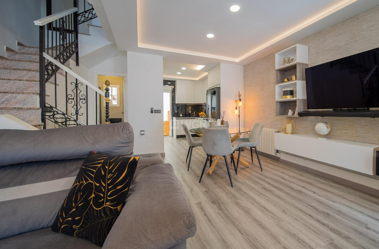 Resale - Townhouse - Orihuela Costa - PAU 26