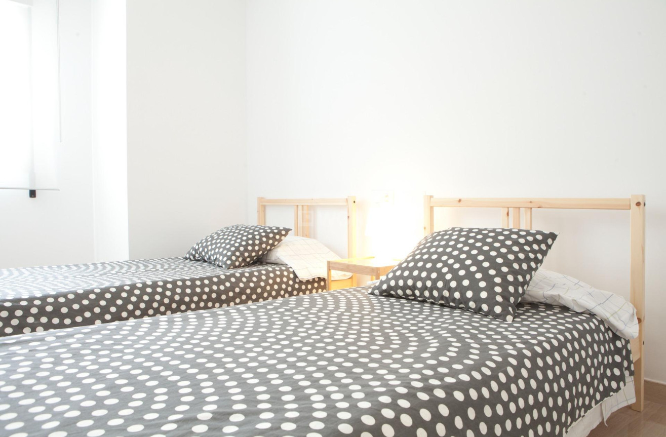 Odsprzedaż - Mieszkanie w bloku - Santa Pola - Centro