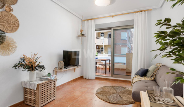 Odsprzedaż - Mieszkanie w bloku - Guardamar del Segura - Pueblo