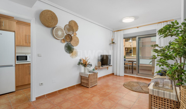 Odsprzedaż - Mieszkanie w bloku - Guardamar del Segura - Pueblo