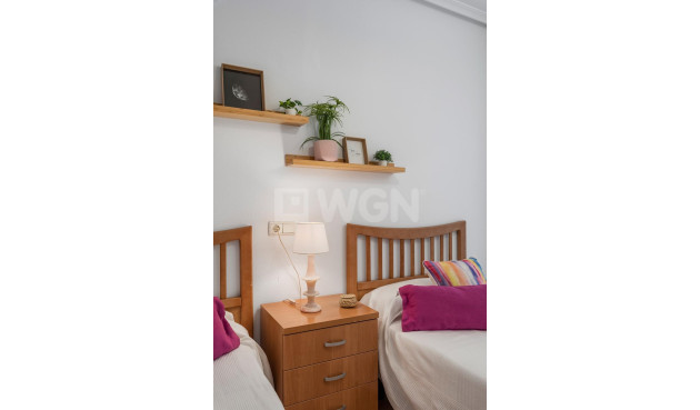 Odsprzedaż - Mieszkanie w bloku - Guardamar del Segura - Pueblo