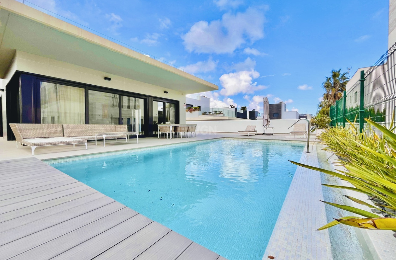 Reventa - Villa - Dehesa de Campoamor - Costa Blanca