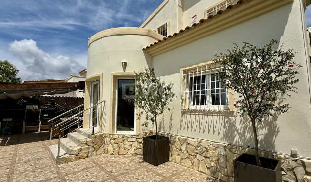 Reventa - Villa - Orihuela Costa - Costa Blanca
