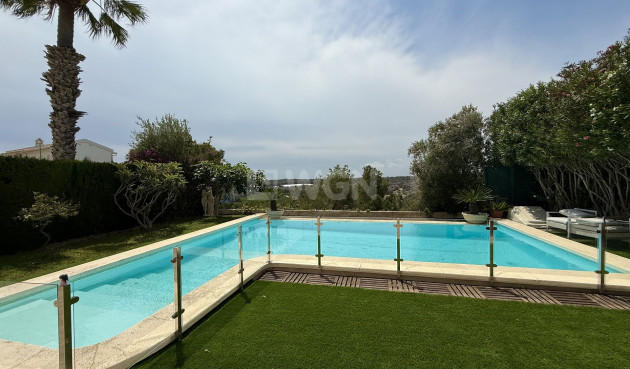 Reventa - Villa - Orihuela Costa - Costa Blanca
