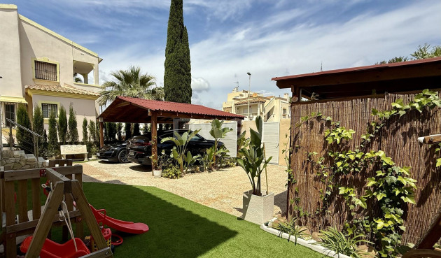 Reventa - Villa - Orihuela Costa - Costa Blanca