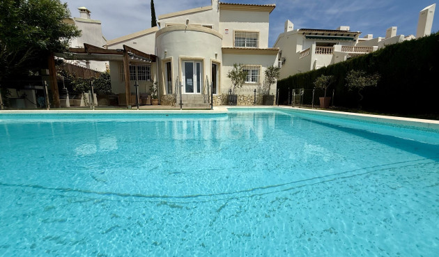 Reventa - Villa - Orihuela Costa - Costa Blanca