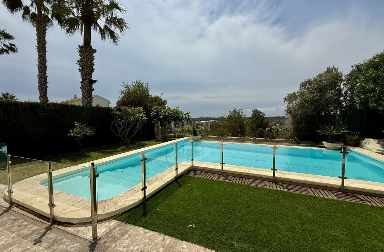Reventa - Villa - Orihuela Costa - Costa Blanca