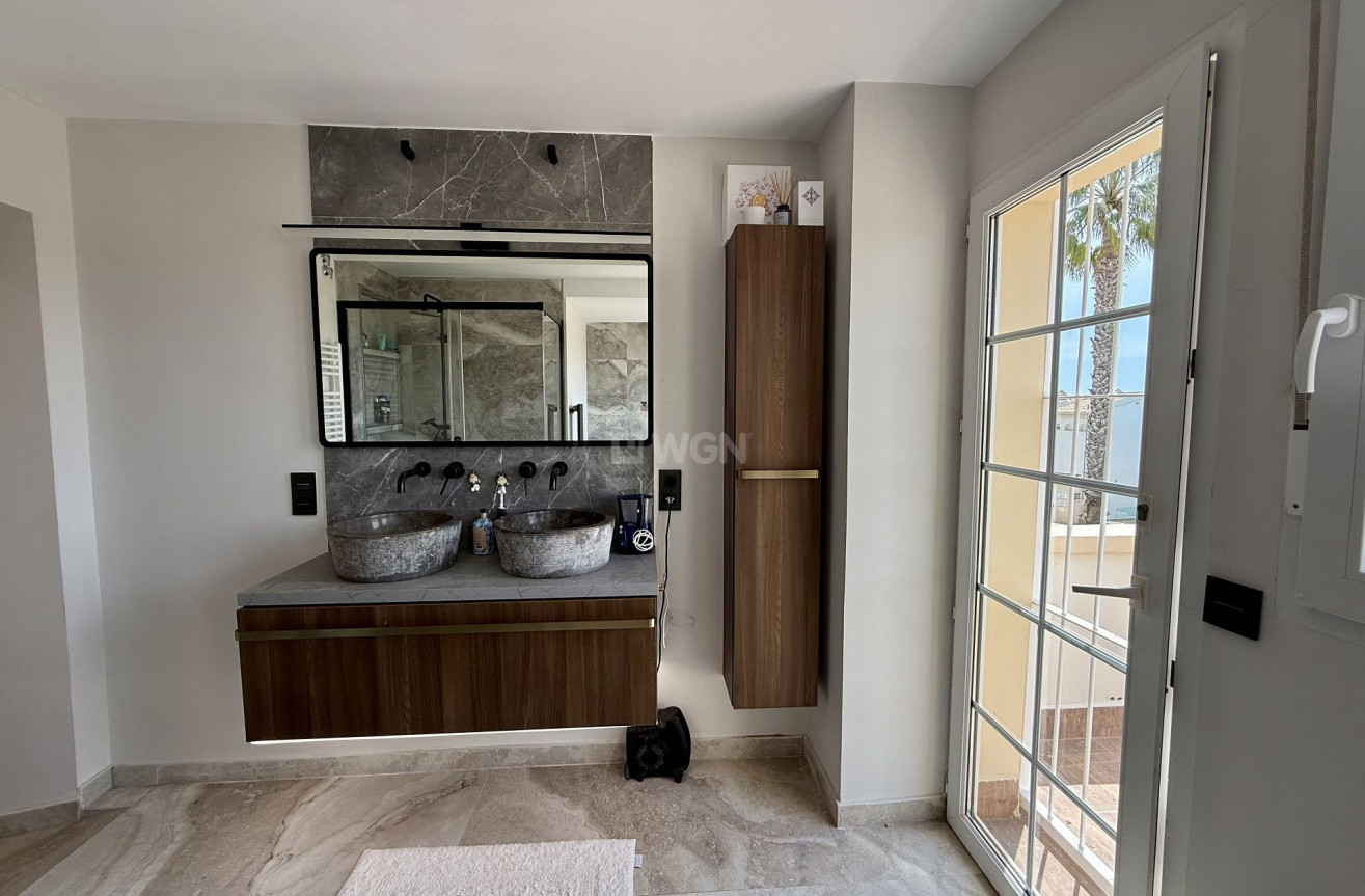 Reventa - Villa - Orihuela Costa - Costa Blanca