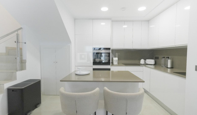 Reventa - Villa - Dolores