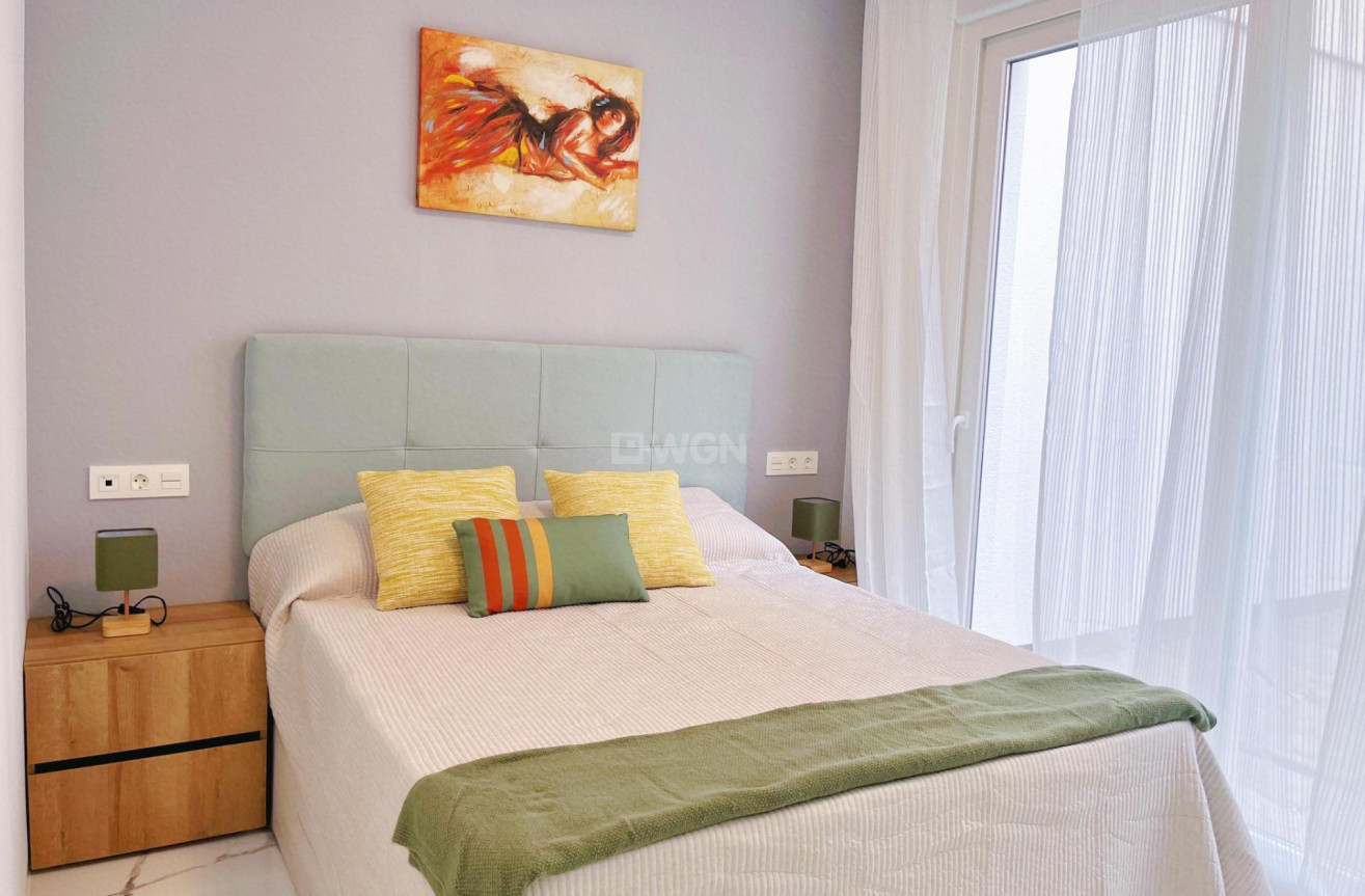 Resale - Apartment / flat - Torrevieja - Playa del Cura
