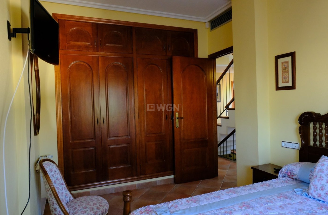 Wiederverkauf - Villa - Orihuela - Orihuela Ciudad