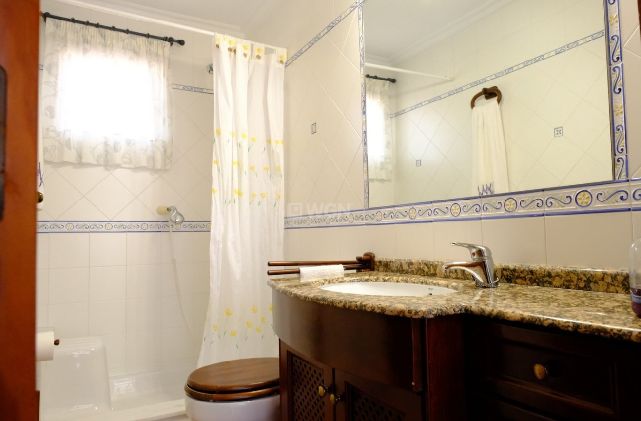 Wiederverkauf - Villa - Orihuela - Orihuela Ciudad