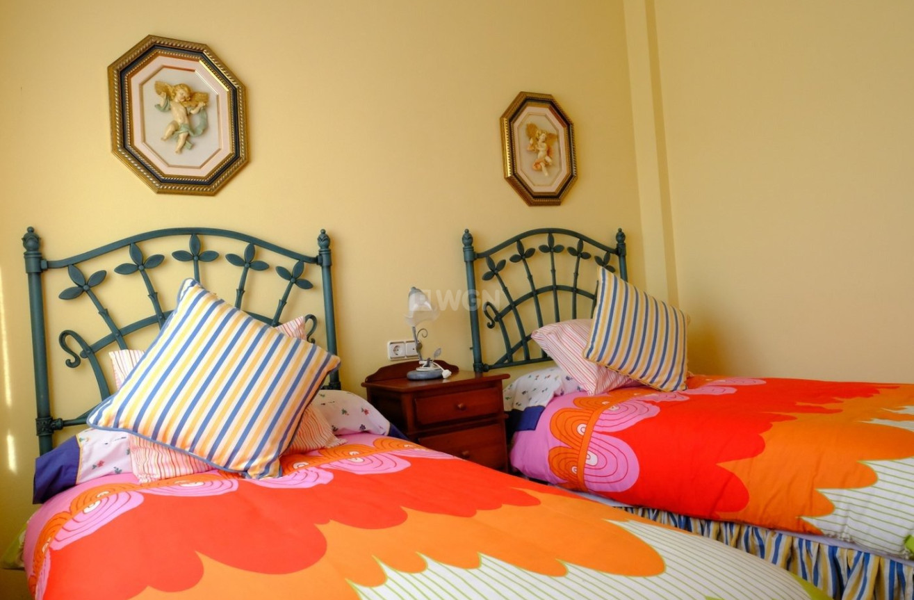 Wiederverkauf - Villa - Orihuela - Orihuela Ciudad