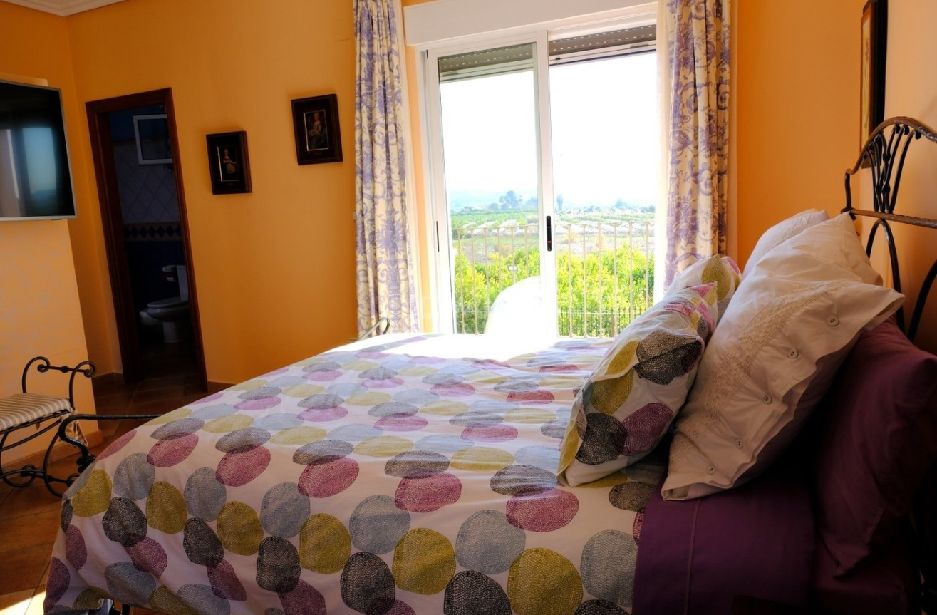 Wiederverkauf - Villa - Orihuela - Orihuela Ciudad