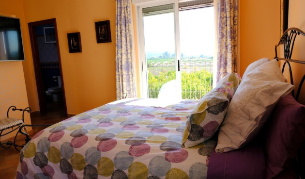 Wiederverkauf - Villa - Orihuela - Orihuela Ciudad