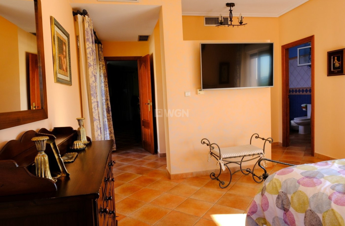 Wiederverkauf - Villa - Orihuela - Orihuela Ciudad