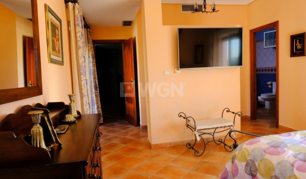 Wiederverkauf - Villa - Orihuela - Orihuela Ciudad