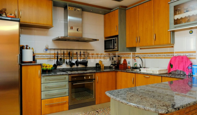 Wiederverkauf - Villa - Orihuela - Orihuela Ciudad