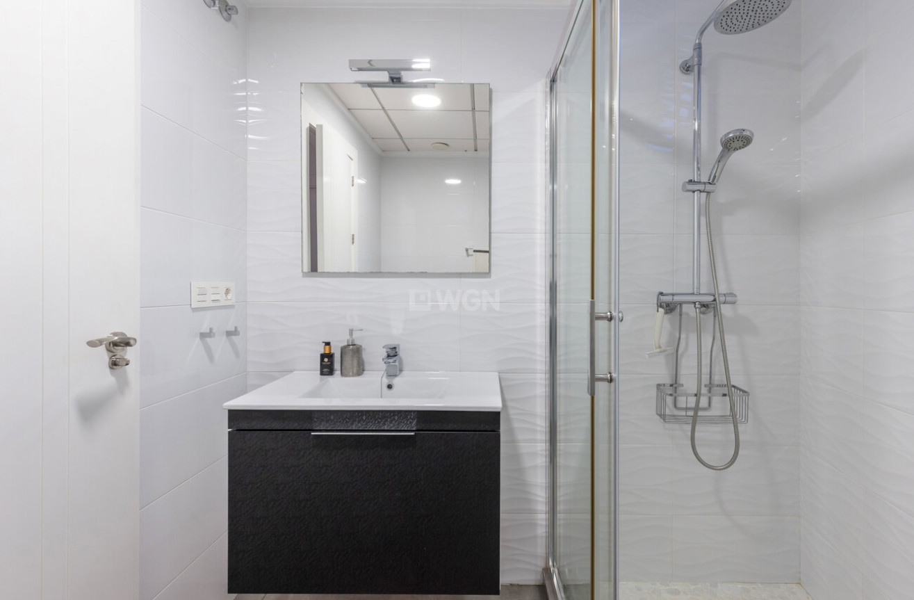 Wiederverkauf - Villa - Torrevieja - Rosaleda