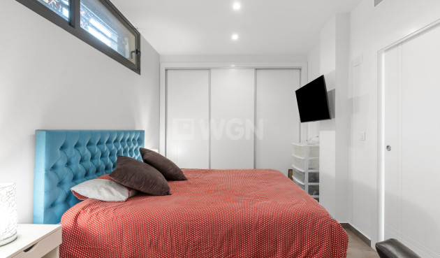 Wiederverkauf - Villa - Torrevieja - Rosaleda