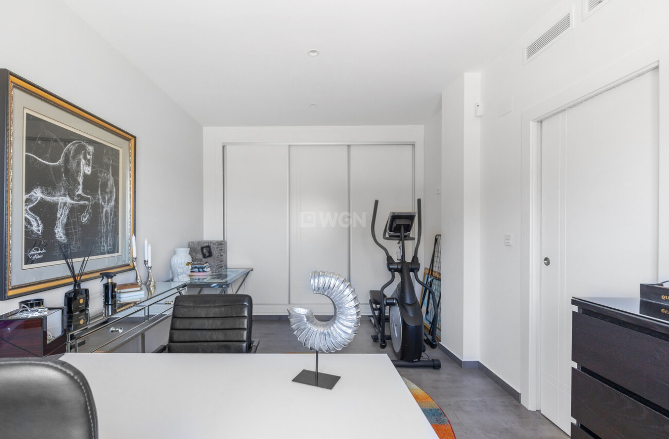 Wiederverkauf - Villa - Torrevieja - Rosaleda