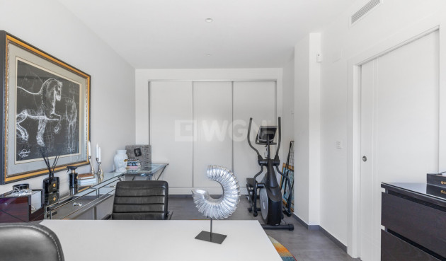 Wiederverkauf - Villa - Torrevieja - Rosaleda