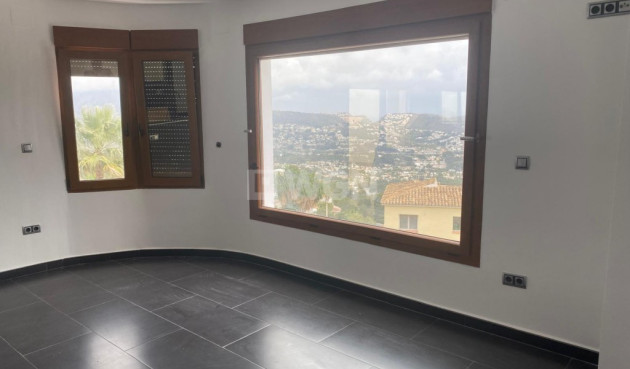 Odsprzedaż - Villa - Moraira - Costa Blanca