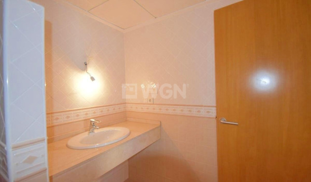 Odsprzedaż - Mieszkanie w bloku - Torrevieja - Centro - Muelle Pesquero