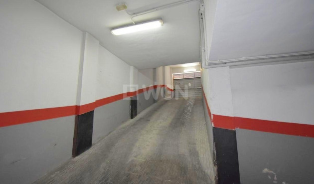 Odsprzedaż - Mieszkanie w bloku - Torrevieja - Centro - Muelle Pesquero