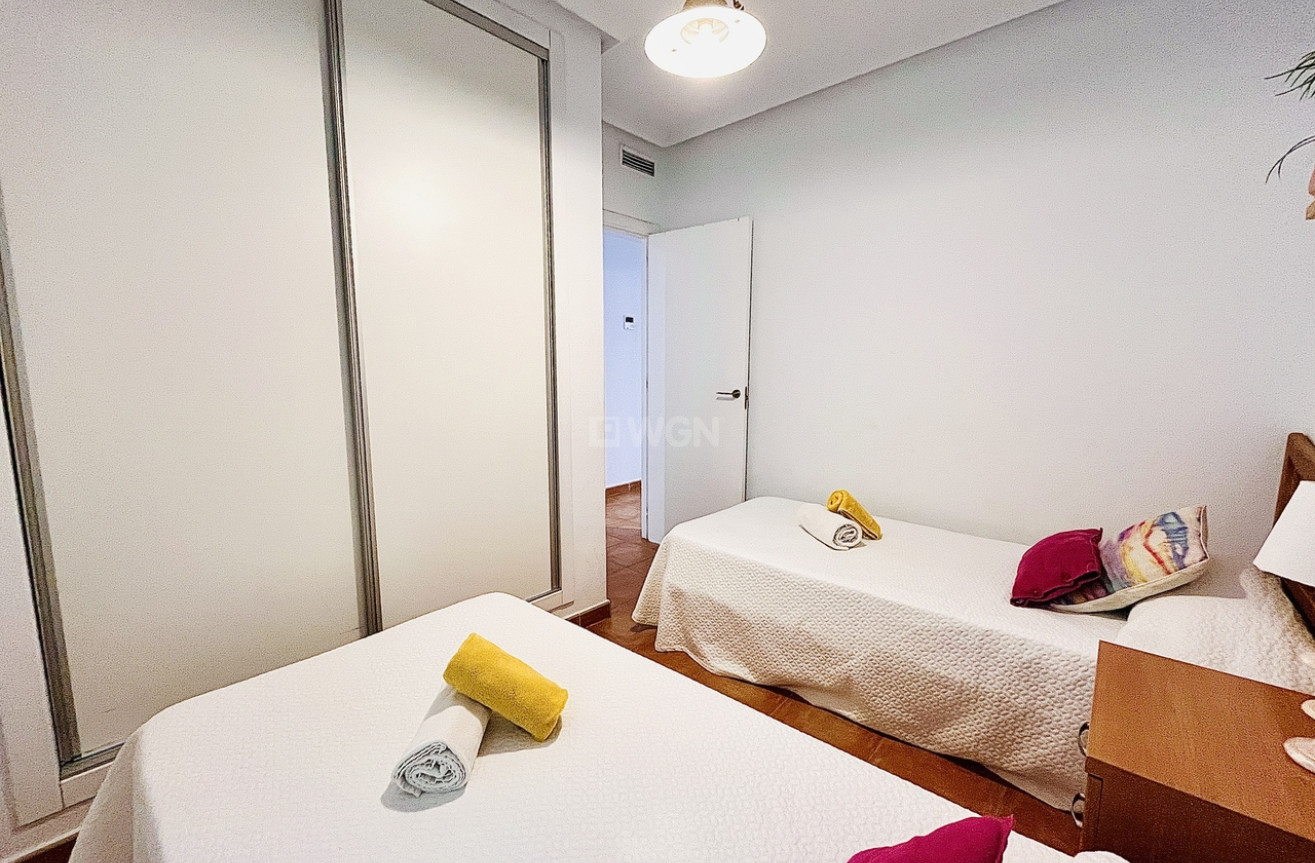 Odsprzedaż - Mieszkanie w bloku - Guardamar del Segura - Costa Blanca