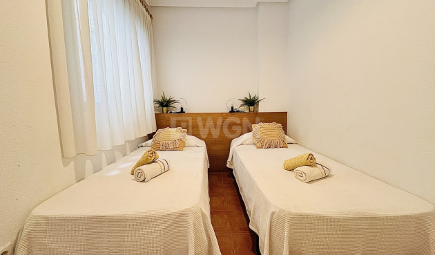 Odsprzedaż - Mieszkanie w bloku - Guardamar del Segura - Costa Blanca